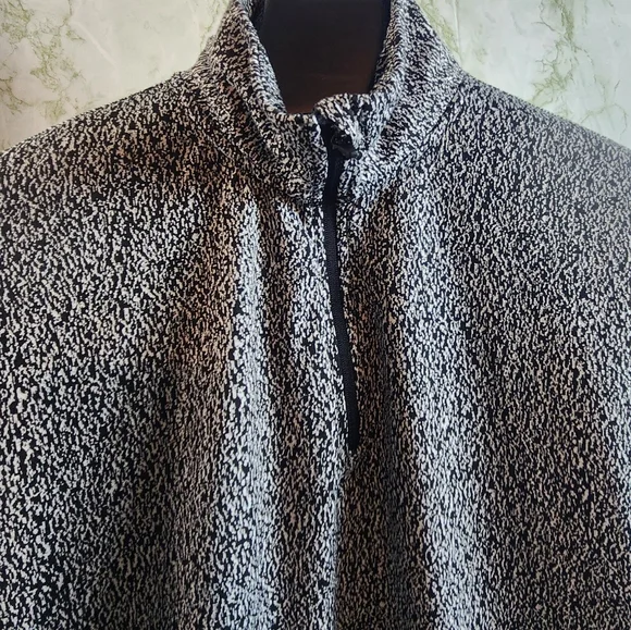 AVIA Heather Gray 1/4 Zip - Picture 3 of 8